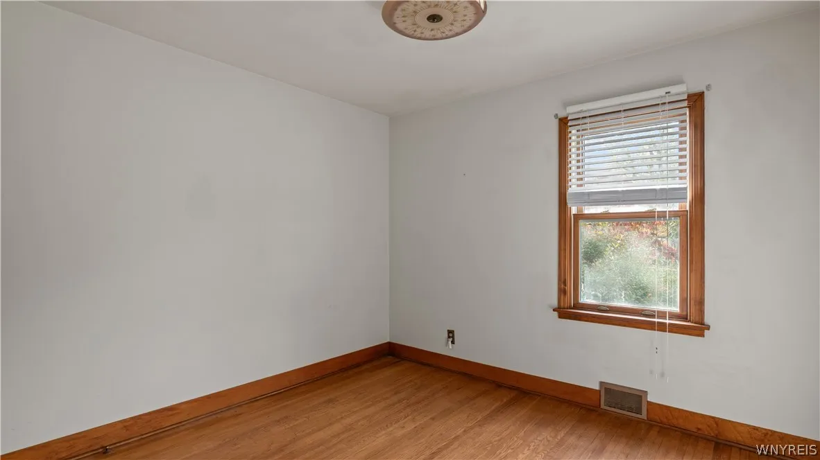 25 Sunset Road, Cheektowaga, New York 14227, Cheektowaga, New York 14227, 3 Bedroom Bedrooms, 7 Room Rooms,1 BathroomBathrooms,Residential,For Sale,25 Sunset Road, Cheektowaga, New York 14227,0,B1725215