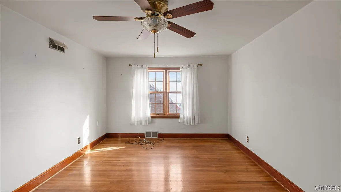 25 Sunset Road, Cheektowaga, New York 14227, Cheektowaga, New York 14227, 3 Bedroom Bedrooms, 7 Room Rooms,1 BathroomBathrooms,Residential,For Sale,25 Sunset Road, Cheektowaga, New York 14227,0,B1725215
