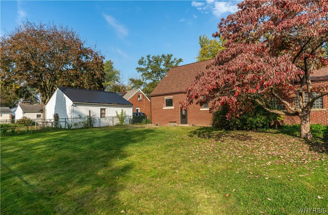 25 Sunset Road, Cheektowaga, New York 14227, Cheektowaga, New York 14227, 3 Bedroom Bedrooms, 7 Room Rooms,1 BathroomBathrooms,Residential,For Sale,25 Sunset Road, Cheektowaga, New York 14227,0,B1725215