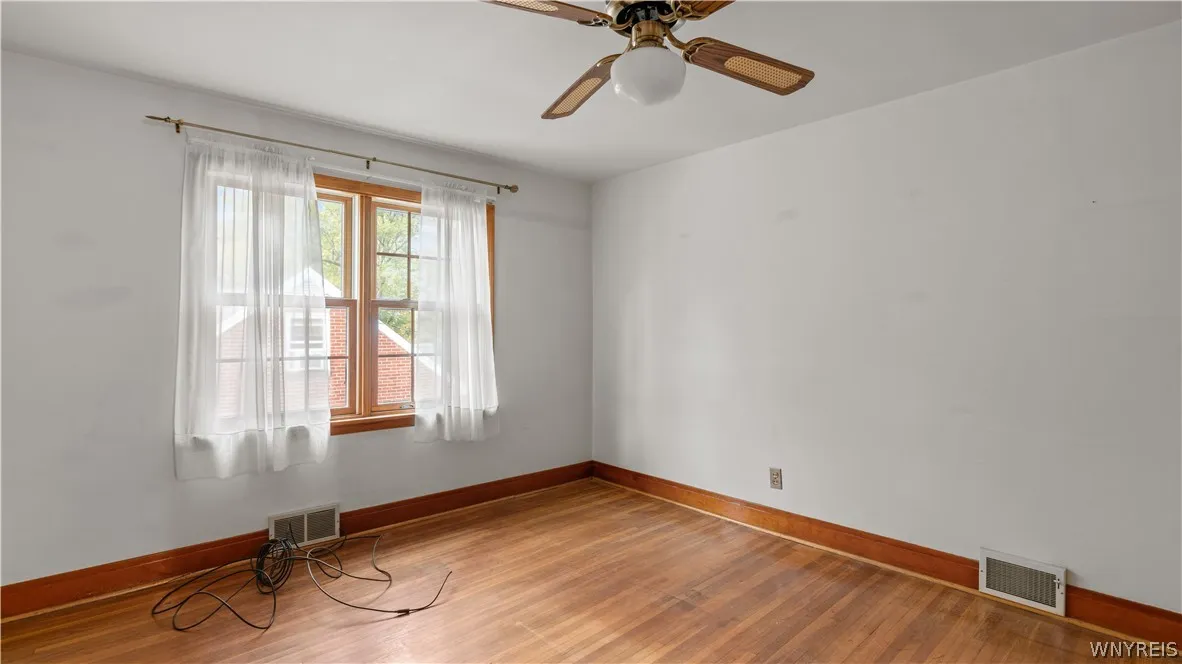 25 Sunset Road, Cheektowaga, New York 14227, Cheektowaga, New York 14227, 3 Bedroom Bedrooms, 7 Room Rooms,1 BathroomBathrooms,Residential,For Sale,25 Sunset Road, Cheektowaga, New York 14227,0,B1725215
