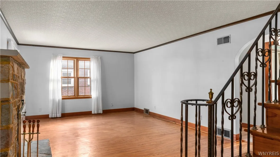 25 Sunset Road, Cheektowaga, New York 14227, Cheektowaga, New York 14227, 3 Bedroom Bedrooms, 7 Room Rooms,1 BathroomBathrooms,Residential,For Sale,25 Sunset Road, Cheektowaga, New York 14227,0,B1725215