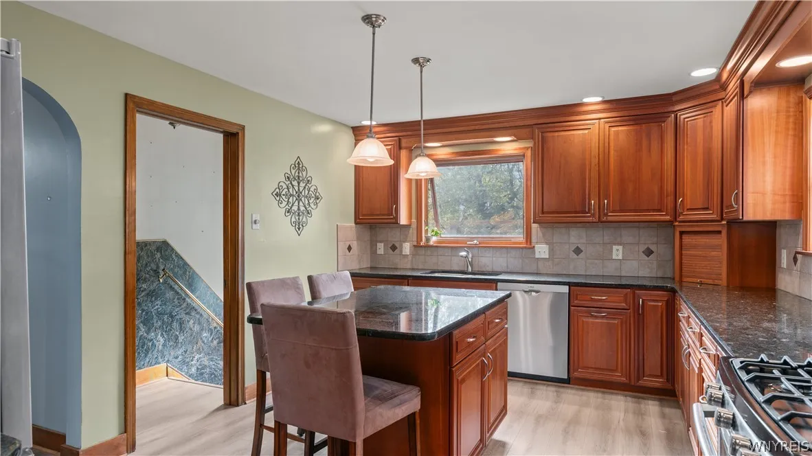 25 Sunset Road, Cheektowaga, New York 14227, Cheektowaga, New York 14227, 3 Bedroom Bedrooms, 7 Room Rooms,1 BathroomBathrooms,Residential,For Sale,25 Sunset Road, Cheektowaga, New York 14227,0,B1725215