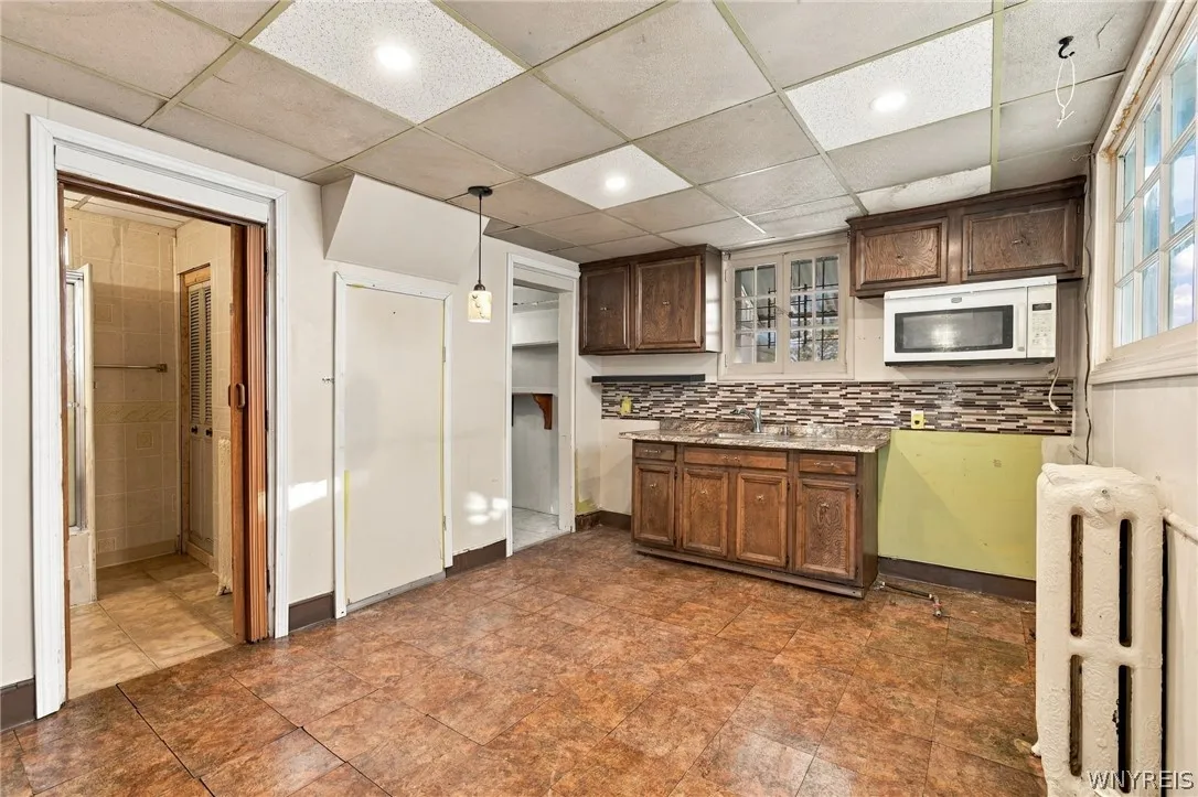487 Fillmore Avenue, Buffalo, New York 14206, Buffalo, New York 14206, 2 Bedroom Bedrooms, 9 Room Rooms,1 BathroomBathrooms,Residential,For Sale,487 Fillmore Avenue, Buffalo, New York 14206,0,B1725405