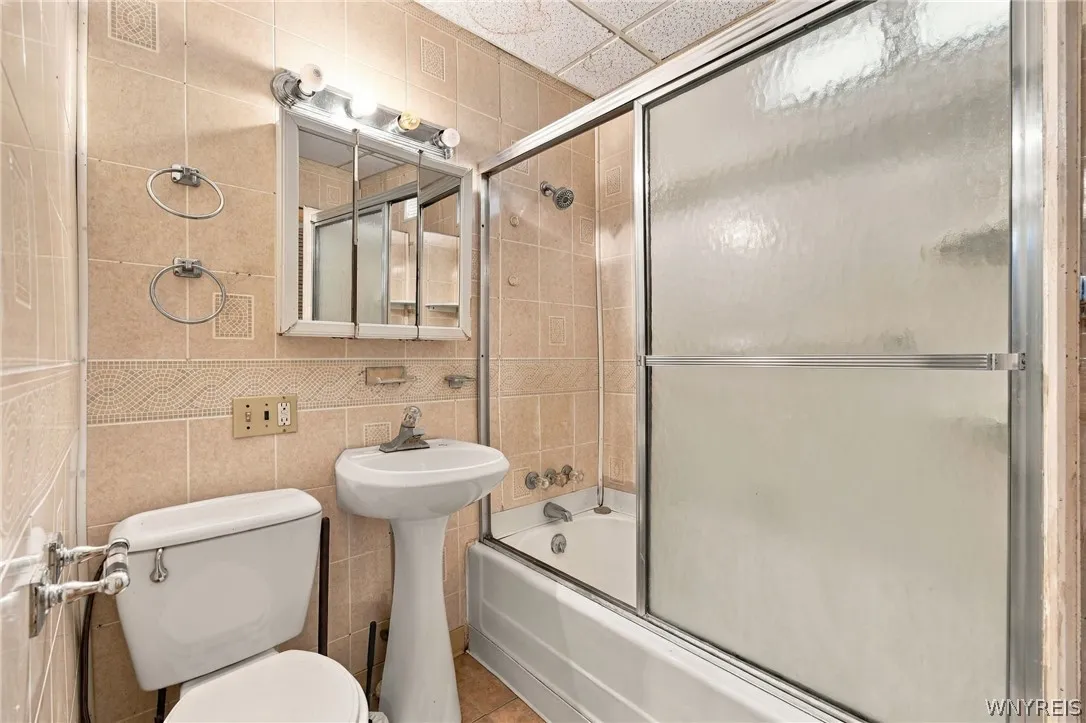 487 Fillmore Avenue, Buffalo, New York 14206, Buffalo, New York 14206, 2 Bedroom Bedrooms, 9 Room Rooms,1 BathroomBathrooms,Residential,For Sale,487 Fillmore Avenue, Buffalo, New York 14206,0,B1725405