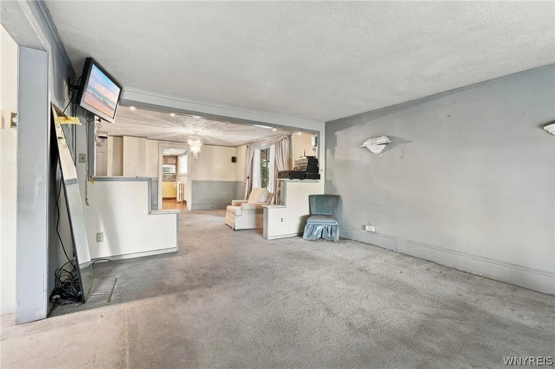 487 Fillmore Avenue, Buffalo, New York 14206, Buffalo, New York 14206, 2 Bedroom Bedrooms, 9 Room Rooms,1 BathroomBathrooms,Residential,For Sale,487 Fillmore Avenue, Buffalo, New York 14206,0,B1725405