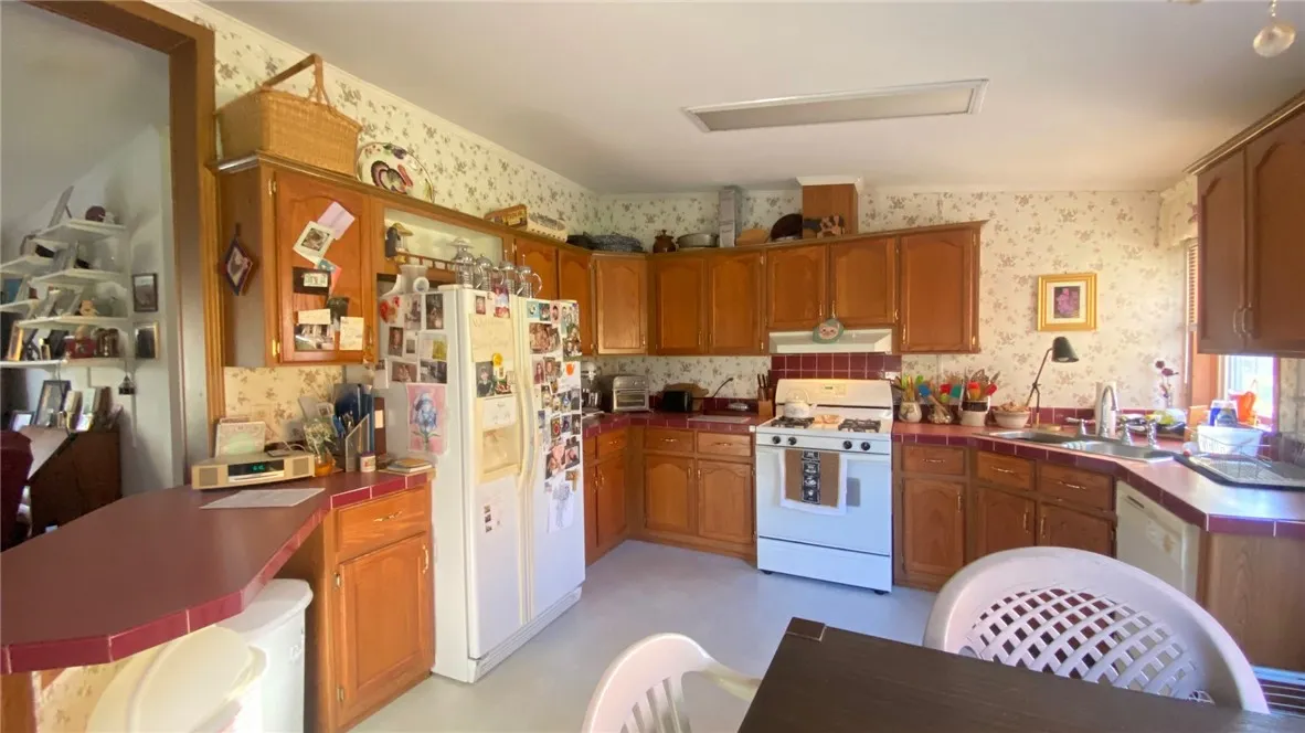 1247 Shay Road, Middlesex, New York 14512, Middlesex, New York 14512, 3 Bedroom Bedrooms, 7 Room Rooms,2 BathroomBathrooms,Residential,For Sale,1247 Shay Road, Middlesex, New York 14512,0,R1724434
