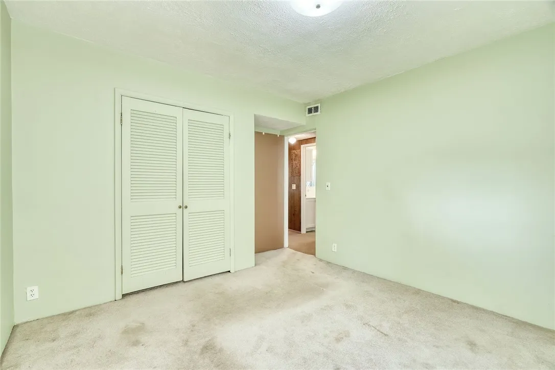 28 Audley Way, Brighton, New York 14610, Brighton, New York 14610, 2 Bedroom Bedrooms, 5 Room Rooms,1 BathroomBathrooms,Residential,For Sale,28 Audley Way, Brighton, New York 14610,0,R1725252