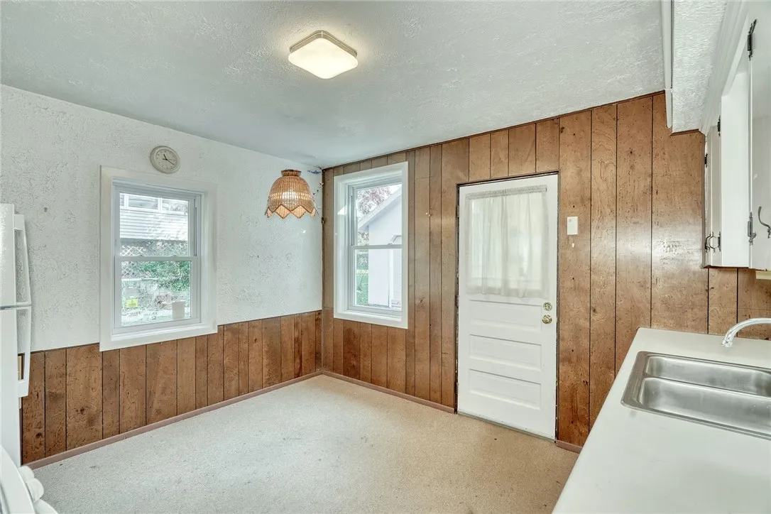 28 Audley Way, Brighton, New York 14610, Brighton, New York 14610, 2 Bedroom Bedrooms, 5 Room Rooms,1 BathroomBathrooms,Residential,For Sale,28 Audley Way, Brighton, New York 14610,0,R1725252