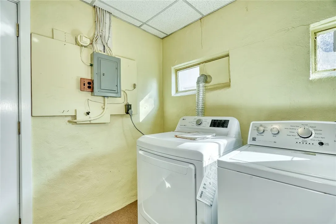 28 Audley Way, Brighton, New York 14610, Brighton, New York 14610, 2 Bedroom Bedrooms, 5 Room Rooms,1 BathroomBathrooms,Residential,For Sale,28 Audley Way, Brighton, New York 14610,0,R1725252