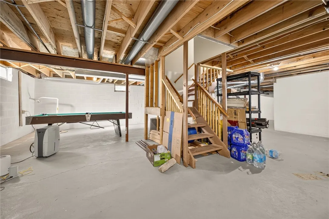 345 Hartsville Lane, Webster, New York 14580, Webster, New York 14580, 3 Bedroom Bedrooms, 7 Room Rooms,2 BathroomBathrooms,Residential,For Sale,345 Hartsville Lane, Webster, New York 14580,0,R1720223