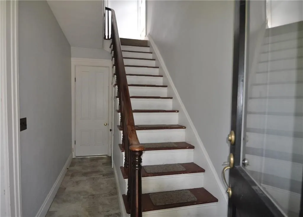 112 State Street, Seneca Falls, New York 13148, Seneca Falls, New York 13148, 4 Bedroom Bedrooms, ,3 BathroomBathrooms,Residential,For Sale,112 State Street, Seneca Falls, New York 13148,0,R1725472