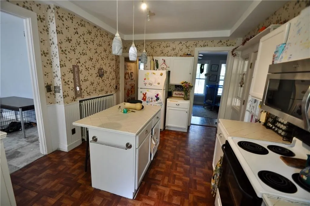 112 State Street, Seneca Falls, New York 13148, Seneca Falls, New York 13148, 4 Bedroom Bedrooms, ,3 BathroomBathrooms,Residential,For Sale,112 State Street, Seneca Falls, New York 13148,0,R1725472
