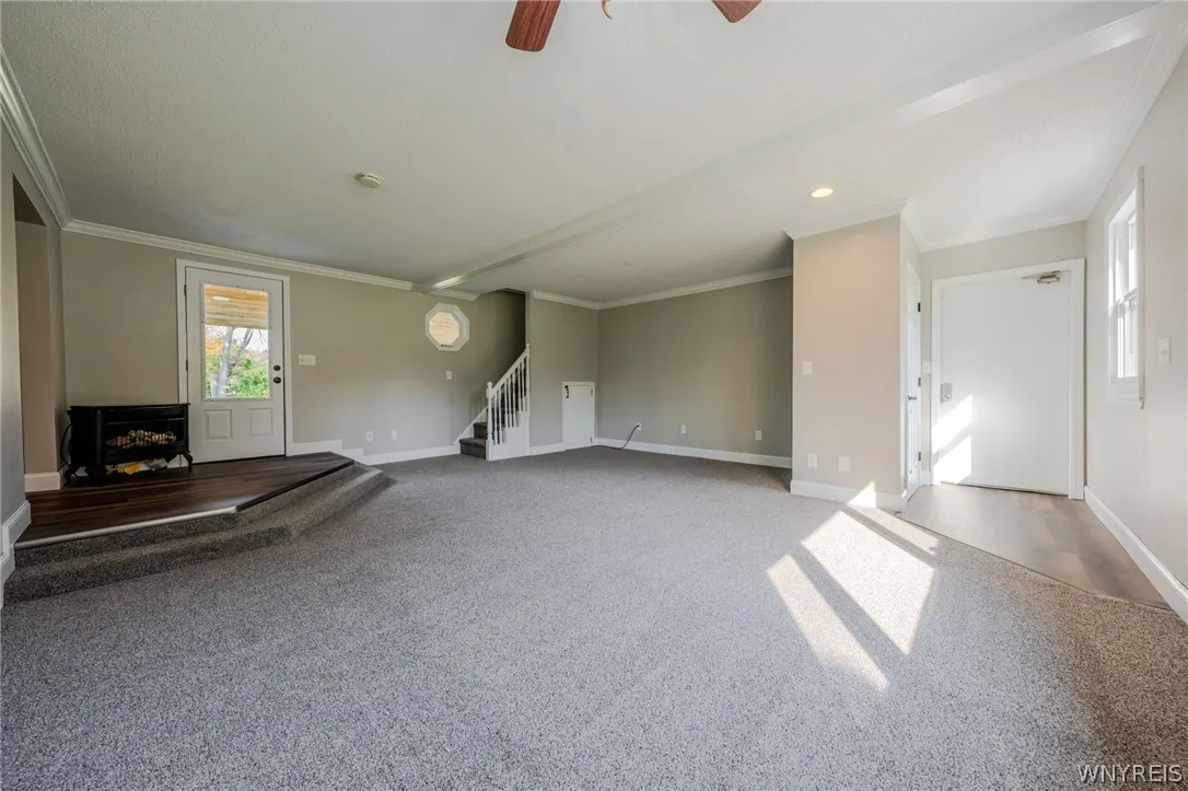 2507 Oak Harbor Road, Grand Island, New York 14072, Grand Island, New York 14072, 4 Bedroom Bedrooms, 9 Room Rooms,3 BathroomBathrooms,Residential,For Sale,2507 Oak Harbor Road, Grand Island, New York 14072,0,B1725437