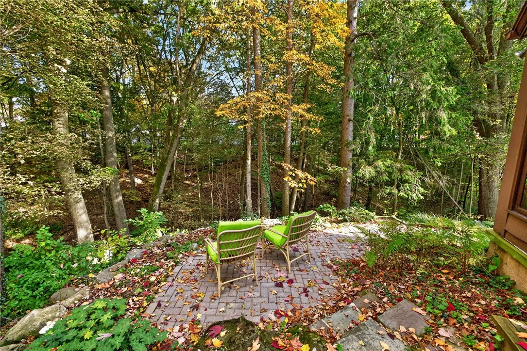Brighton, New York 14625, 3 Bedroom Bedrooms, 8 Room Rooms,1 BathroomBathrooms,Residential,For Sale,0,R1725204