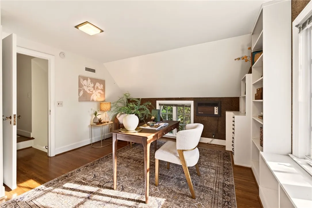 Brighton, New York 14625, 3 Bedroom Bedrooms, 8 Room Rooms,1 BathroomBathrooms,Residential,For Sale,0,R1725204