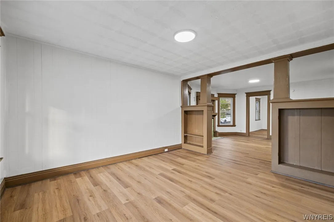 218 Laurel Street, Buffalo, New York 14208, Buffalo, New York 14208, 6 Bedroom Bedrooms, ,2 BathroomBathrooms,Residential,For Sale,218 Laurel Street, Buffalo, New York 14208,0,B1725527