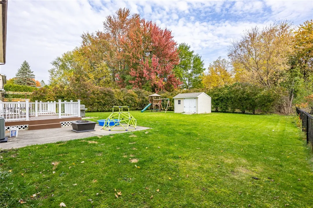16 Sanders Farm Dr, Penfield, New York 14526, Penfield, New York 14526, 2 Bedroom Bedrooms, 6 Room Rooms,1 BathroomBathrooms,Residential Lease,For Rent,16 Sanders Farm Dr, Penfield, New York 14526,0,R1725480
