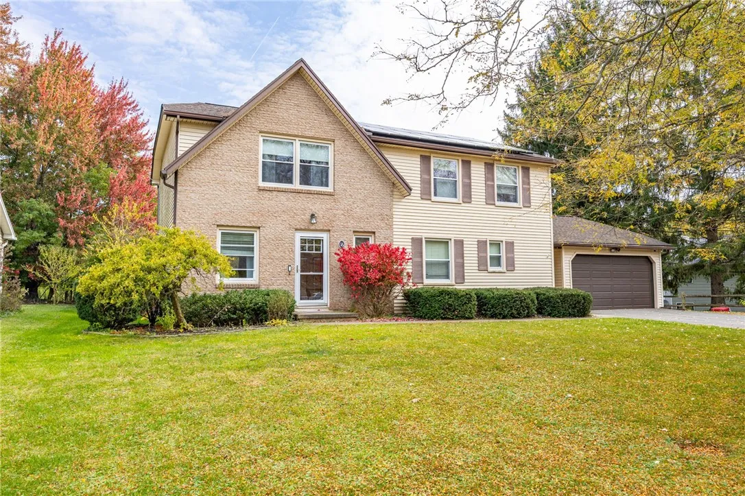 16 Sanders Farm Dr, Penfield, New York 14526, Penfield, New York 14526, 2 Bedroom Bedrooms, 6 Room Rooms,1 BathroomBathrooms,Residential Lease,For Rent,16 Sanders Farm Dr, Penfield, New York 14526,0,R1725480