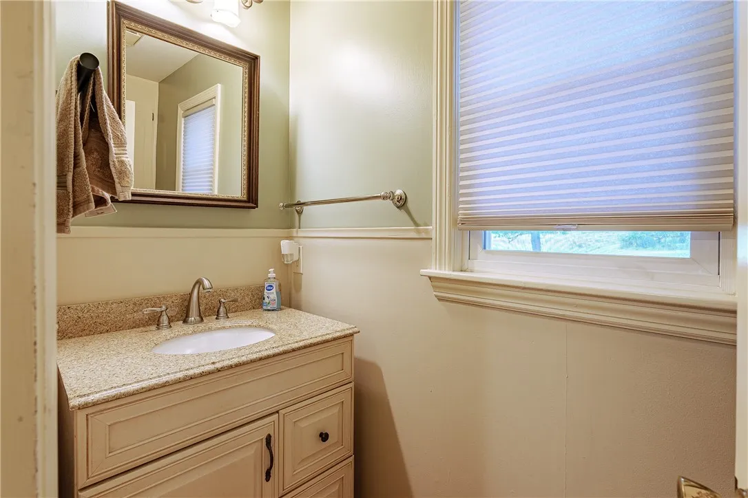 629 West Bloomfield Road, Mendon, New York 14534, Mendon, New York 14534, 4 Bedroom Bedrooms, 7 Room Rooms,2 BathroomBathrooms,Residential,For Sale,629 West Bloomfield Road, Mendon, New York 14534,0,R1715180