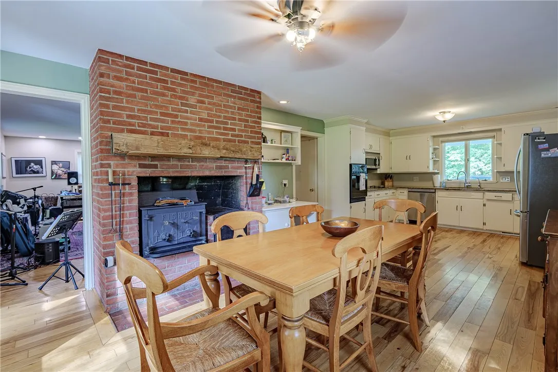 629 West Bloomfield Road, Mendon, New York 14534, Mendon, New York 14534, 4 Bedroom Bedrooms, 7 Room Rooms,2 BathroomBathrooms,Residential,For Sale,629 West Bloomfield Road, Mendon, New York 14534,0,R1715180