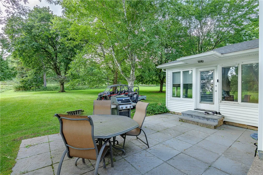 629 West Bloomfield Road, Mendon, New York 14534, Mendon, New York 14534, 4 Bedroom Bedrooms, 7 Room Rooms,2 BathroomBathrooms,Residential,For Sale,629 West Bloomfield Road, Mendon, New York 14534,0,R1715180