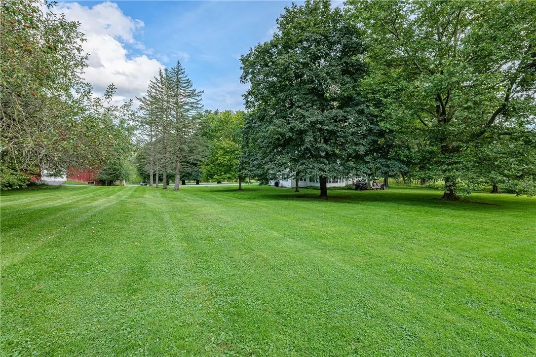 629 West Bloomfield Road, Mendon, New York 14534, Mendon, New York 14534, 4 Bedroom Bedrooms, 7 Room Rooms,2 BathroomBathrooms,Residential,For Sale,629 West Bloomfield Road, Mendon, New York 14534,0,R1715180