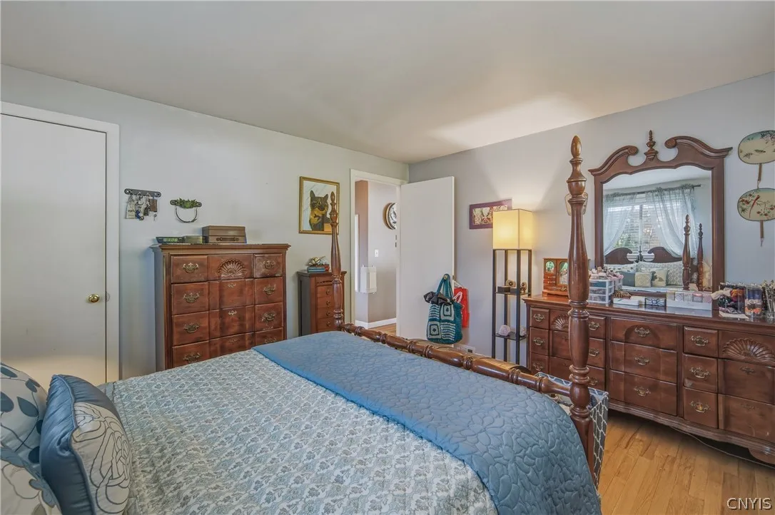132 Oakley Drive, Cicero, New York 13212, Cicero, New York 13212, 3 Bedroom Bedrooms, 4 Room Rooms,1 BathroomBathrooms,Residential,For Sale,132 Oakley Drive, Cicero, New York 13212,0,S1725037