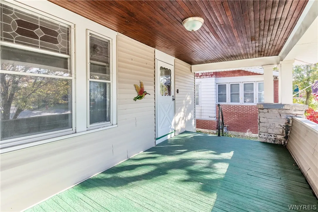193 Kenmore Avenue, Tonawanda, New York 14223, Tonawanda, New York 14223, 3 Bedroom Bedrooms, 7 Room Rooms,1 BathroomBathrooms,Residential,For Sale,193 Kenmore Avenue, Tonawanda, New York 14223,0,B1722945