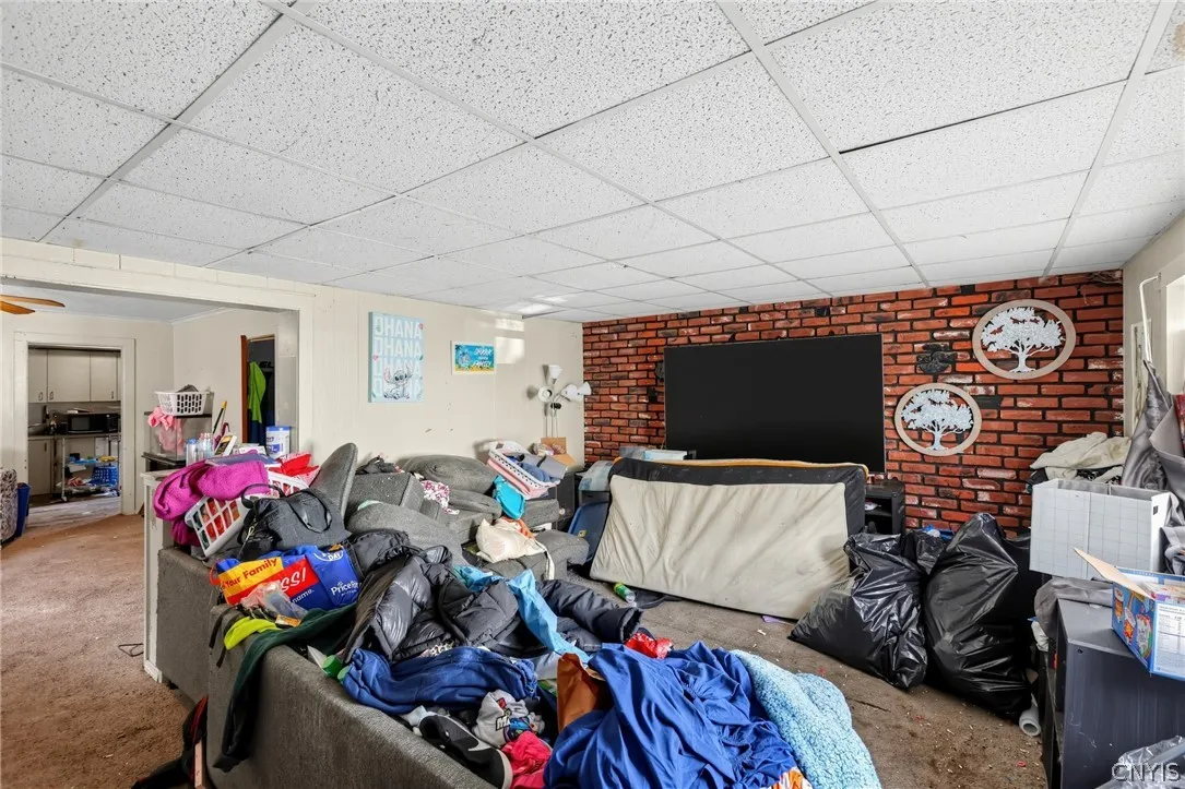 44 Hoffman Place, Buffalo, New York 14207, Buffalo, New York 14207, 4 Bedroom Bedrooms, 7 Room Rooms,2 BathroomBathrooms,Residential,For Sale,44 Hoffman Place, Buffalo, New York 14207,0,S1724102