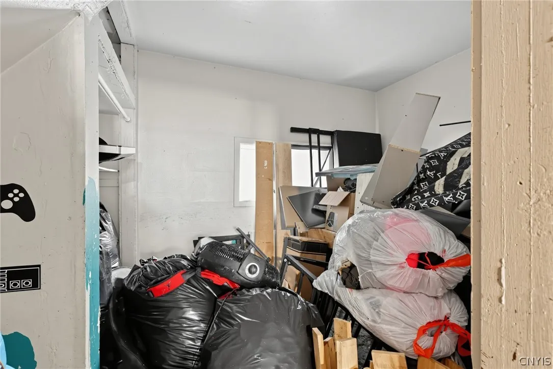 44 Hoffman Place, Buffalo, New York 14207, Buffalo, New York 14207, 4 Bedroom Bedrooms, 7 Room Rooms,2 BathroomBathrooms,Residential,For Sale,44 Hoffman Place, Buffalo, New York 14207,0,S1724102
