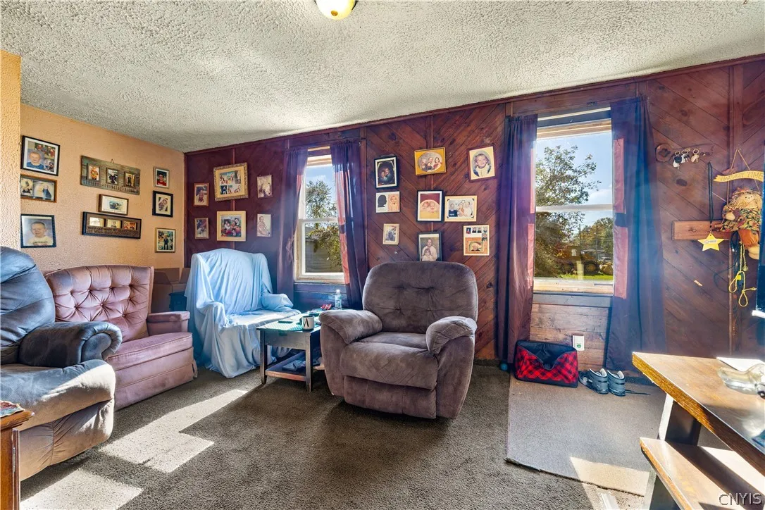 209 Lawrence Street, Rome, New York 13440, Rome, New York 13440, 5 Bedroom Bedrooms, ,2 BathroomBathrooms,Residential,For Sale,209 Lawrence Street, Rome, New York 13440,0,S1724667