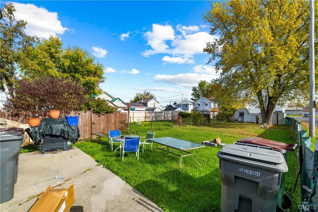 209 Lawrence Street, Rome, New York 13440, Rome, New York 13440, 5 Bedroom Bedrooms, ,2 BathroomBathrooms,Residential,For Sale,209 Lawrence Street, Rome, New York 13440,0,S1724667