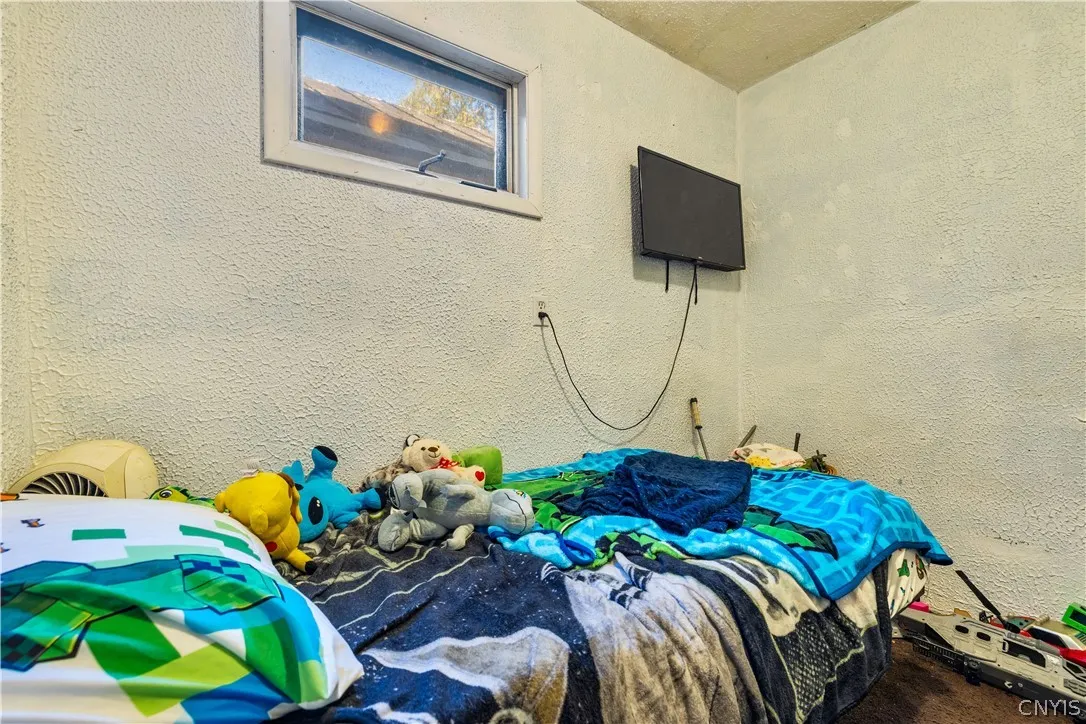209 Lawrence Street, Rome, New York 13440, Rome, New York 13440, 5 Bedroom Bedrooms, ,2 BathroomBathrooms,Residential,For Sale,209 Lawrence Street, Rome, New York 13440,0,S1724667