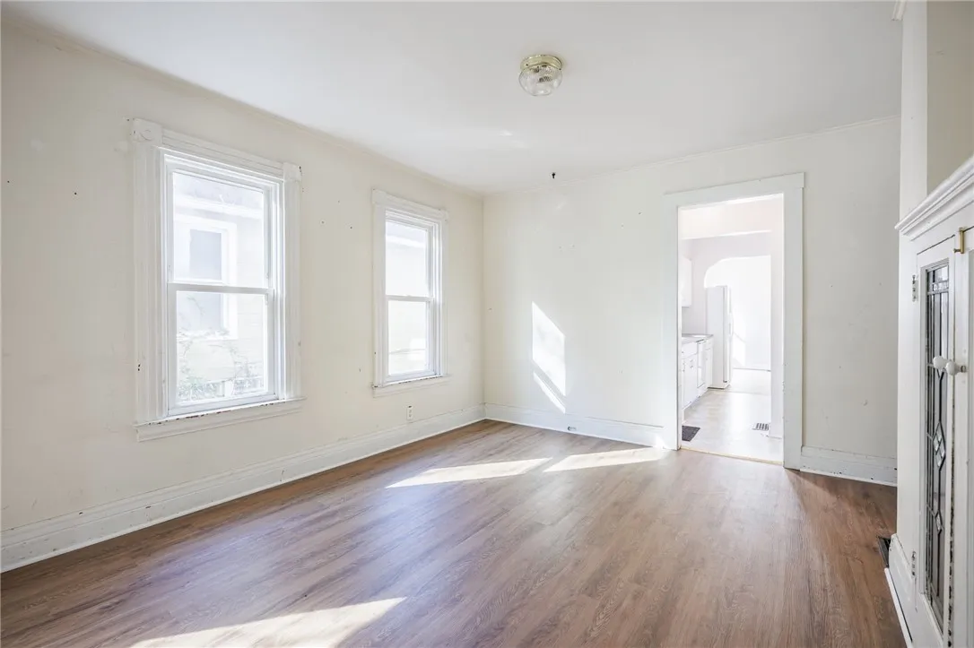 39 Culver Road, Rochester, New York 14620, Rochester, New York 14620, 3 Bedroom Bedrooms, 6 Room Rooms,2 BathroomBathrooms,Residential,For Sale,39 Culver Road, Rochester, New York 14620,0,R1725276