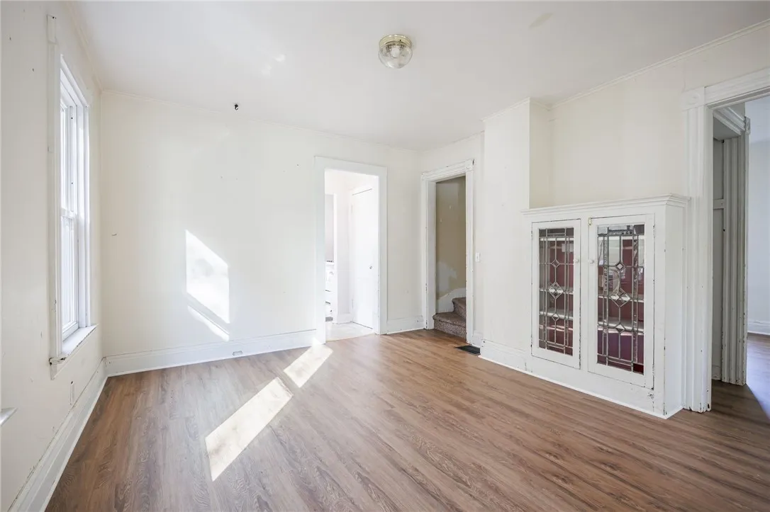 39 Culver Road, Rochester, New York 14620, Rochester, New York 14620, 3 Bedroom Bedrooms, 6 Room Rooms,2 BathroomBathrooms,Residential,For Sale,39 Culver Road, Rochester, New York 14620,0,R1725276