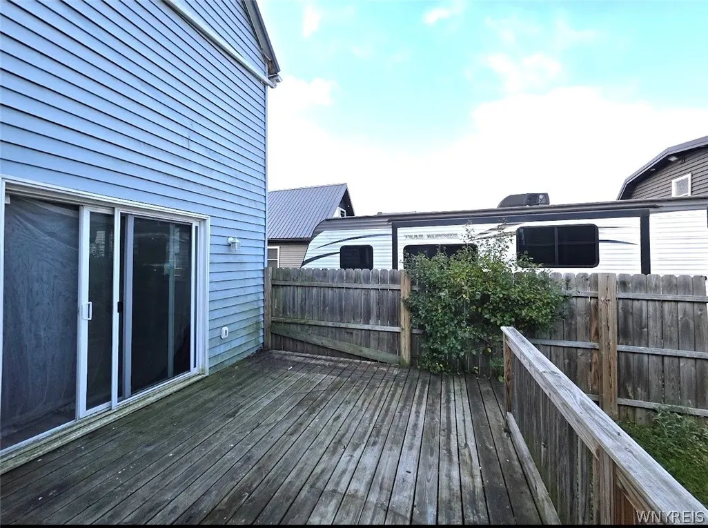 158 Como Park Boulevard, Cheektowaga, New York 142, Cheektowaga, New York 14227, 3 Bedroom Bedrooms, 6 Room Rooms,2 BathroomBathrooms,Residential,For Sale,158 Como Park Boulevard, Cheektowaga, New York 142,0,B1725450