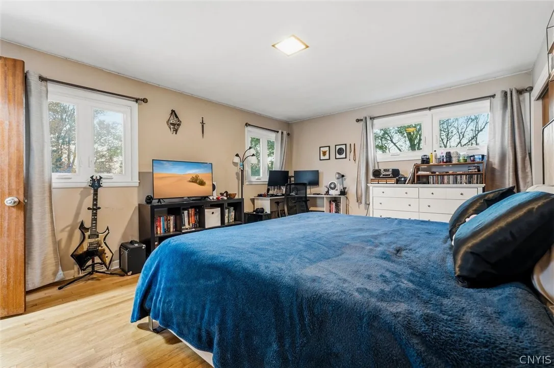 100 Bradford Parkway, Syracuse, New York 13224, Syracuse, New York 13224, 5 Bedroom Bedrooms, 9 Room Rooms,3 BathroomBathrooms,Residential,For Sale,100 Bradford Parkway, Syracuse, New York 13224,0,S1725111