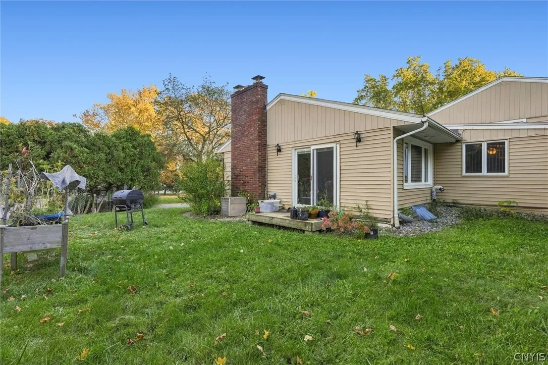 100 Bradford Parkway, Syracuse, New York 13224, Syracuse, New York 13224, 5 Bedroom Bedrooms, 9 Room Rooms,3 BathroomBathrooms,Residential,For Sale,100 Bradford Parkway, Syracuse, New York 13224,0,S1725111