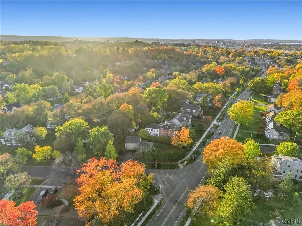 100 Bradford Parkway, Syracuse, New York 13224, Syracuse, New York 13224, 5 Bedroom Bedrooms, 9 Room Rooms,3 BathroomBathrooms,Residential,For Sale,100 Bradford Parkway, Syracuse, New York 13224,0,S1725111