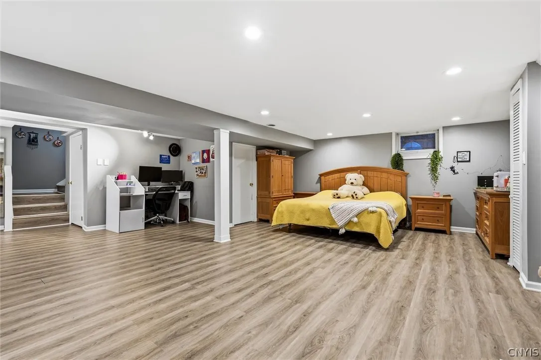 100 Bradford Parkway, Syracuse, New York 13224, Syracuse, New York 13224, 5 Bedroom Bedrooms, 9 Room Rooms,3 BathroomBathrooms,Residential,For Sale,100 Bradford Parkway, Syracuse, New York 13224,0,S1725111