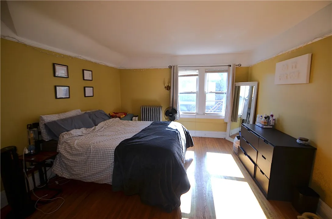 196 Culver Road, Rochester, New York 14607, Rochester, New York 14607, 6 Bedroom Bedrooms, ,5 BathroomBathrooms,Residential,For Sale,196 Culver Road, Rochester, New York 14607,0,R1725427