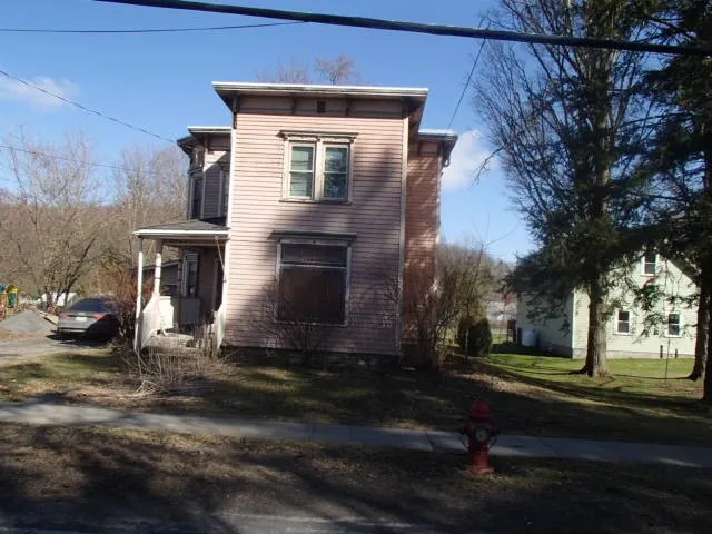 73 East Main Street, Hamilton, New York 13332, Hamilton, New York 13332, 4 Bedroom Bedrooms, 8 Room Rooms,2 BathroomBathrooms,Residential,For Sale,73 East Main Street, Hamilton, New York 13332,0,R1725474