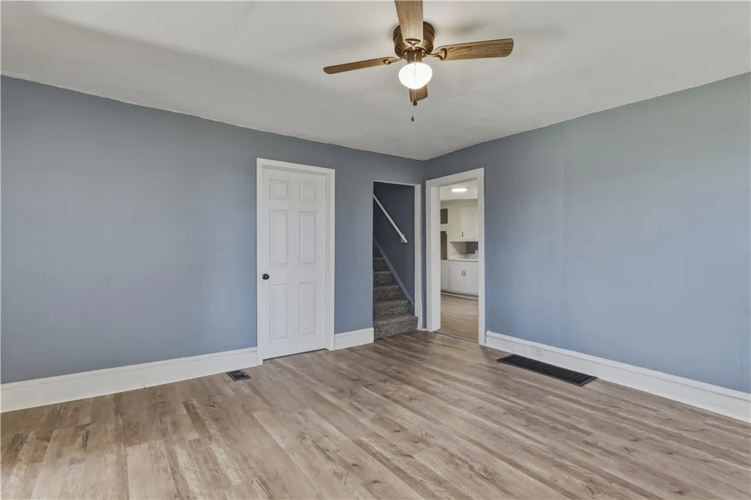 618 Copley Street, Elmira City, New York 14905, Elmira City, New York 14905, 4 Bedroom Bedrooms, 8 Room Rooms,1 BathroomBathrooms,Residential,For Sale,618 Copley Street, Elmira City, New York 14905,0,R1724277