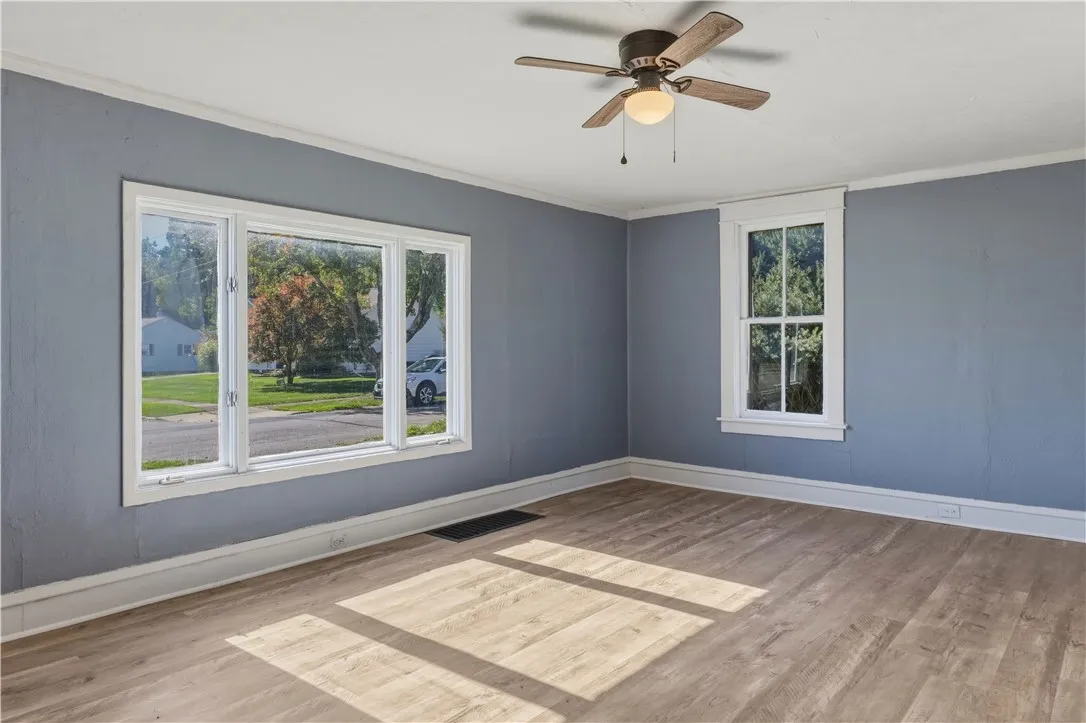 618 Copley Street, Elmira City, New York 14905, Elmira City, New York 14905, 4 Bedroom Bedrooms, 8 Room Rooms,1 BathroomBathrooms,Residential,For Sale,618 Copley Street, Elmira City, New York 14905,0,R1724277