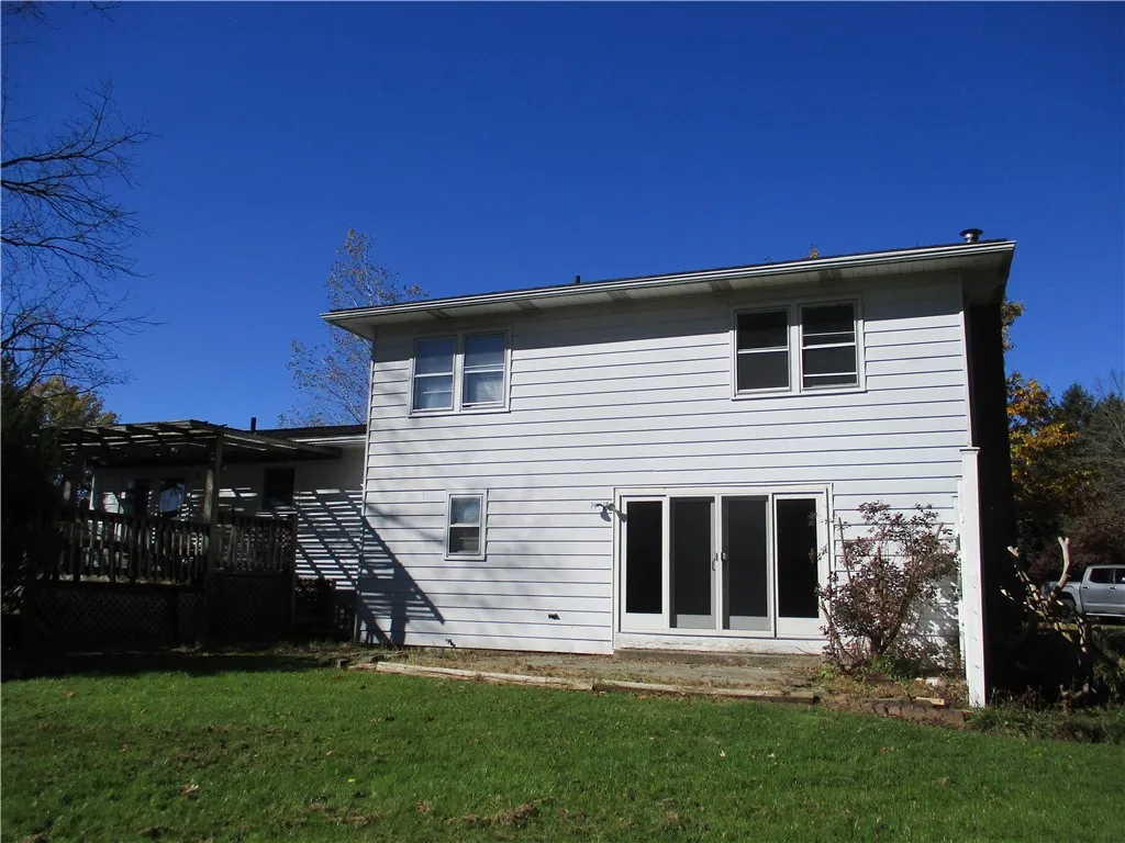 114 Hillview Court, Norwich, New York 13815, Norwich, New York 13815, 4 Bedroom Bedrooms, 11 Room Rooms,2 BathroomBathrooms,Residential,For Sale,114 Hillview Court, Norwich, New York 13815,0,R1724837