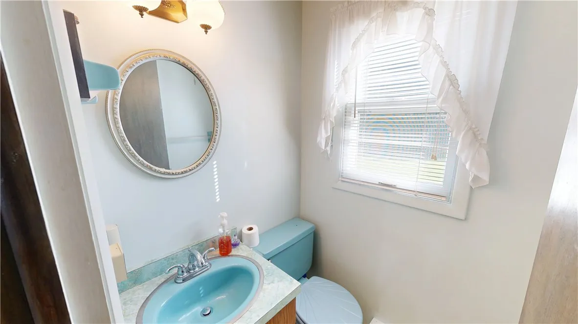 114 Hillview Court, Norwich, New York 13815, Norwich, New York 13815, 4 Bedroom Bedrooms, 11 Room Rooms,2 BathroomBathrooms,Residential,For Sale,114 Hillview Court, Norwich, New York 13815,0,R1724837