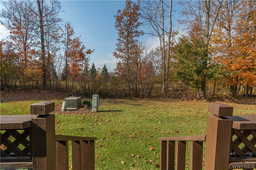8 Northwood Drive, Lancaster, New York 14043, Lancaster, New York 14043, 2 Bedroom Bedrooms, 6 Room Rooms,1 BathroomBathrooms,Residential,For Sale,8 Northwood Drive, Lancaster, New York 14043,0,B1725576