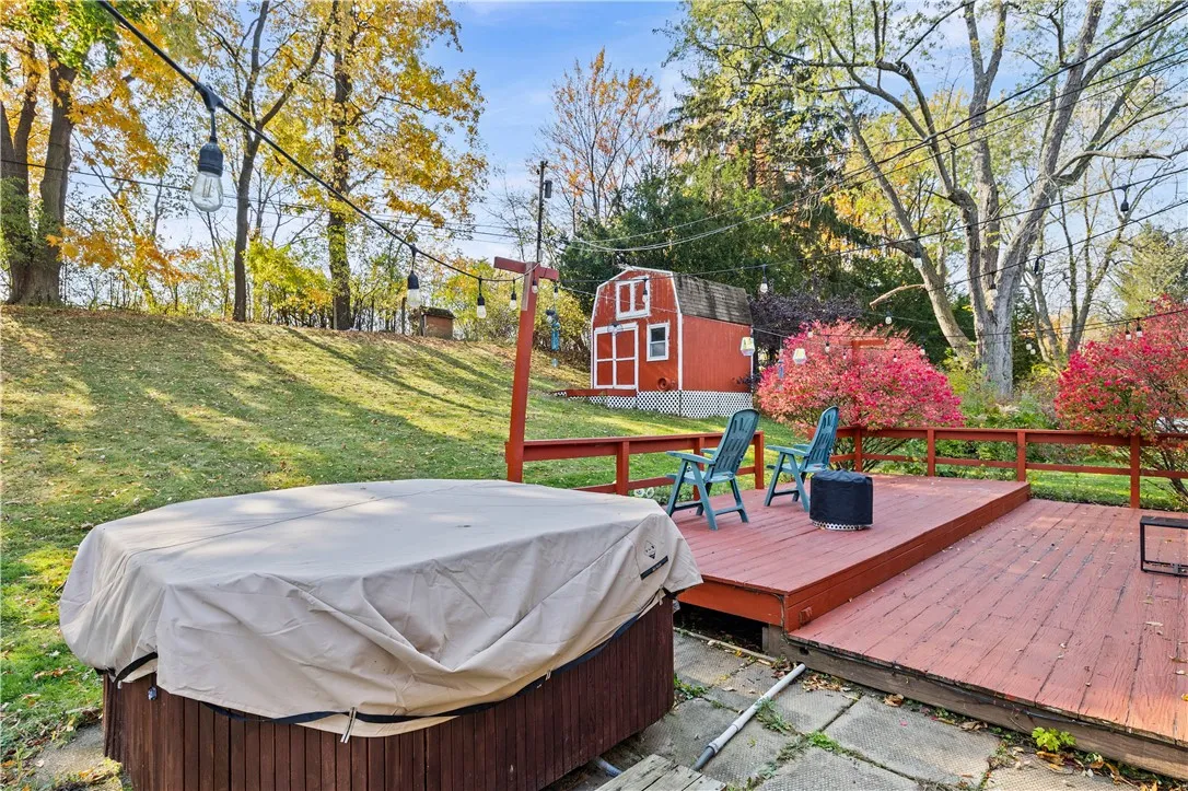 90 Caroline Drive, Gates, New York 14624, Gates, New York 14624, 3 Bedroom Bedrooms, 6 Room Rooms,1 BathroomBathrooms,Residential,For Sale,90 Caroline Drive, Gates, New York 14624,0,R1724502