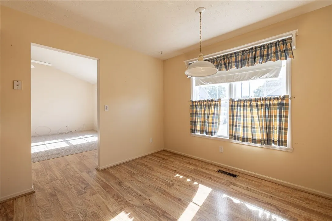 206 Twin Pines Court, Greece, New York 14616, Greece, New York 14616, 2 Bedroom Bedrooms, 7 Room Rooms,2 BathroomBathrooms,Residential,For Sale,206 Twin Pines Court, Greece, New York 14616,0,R1725629