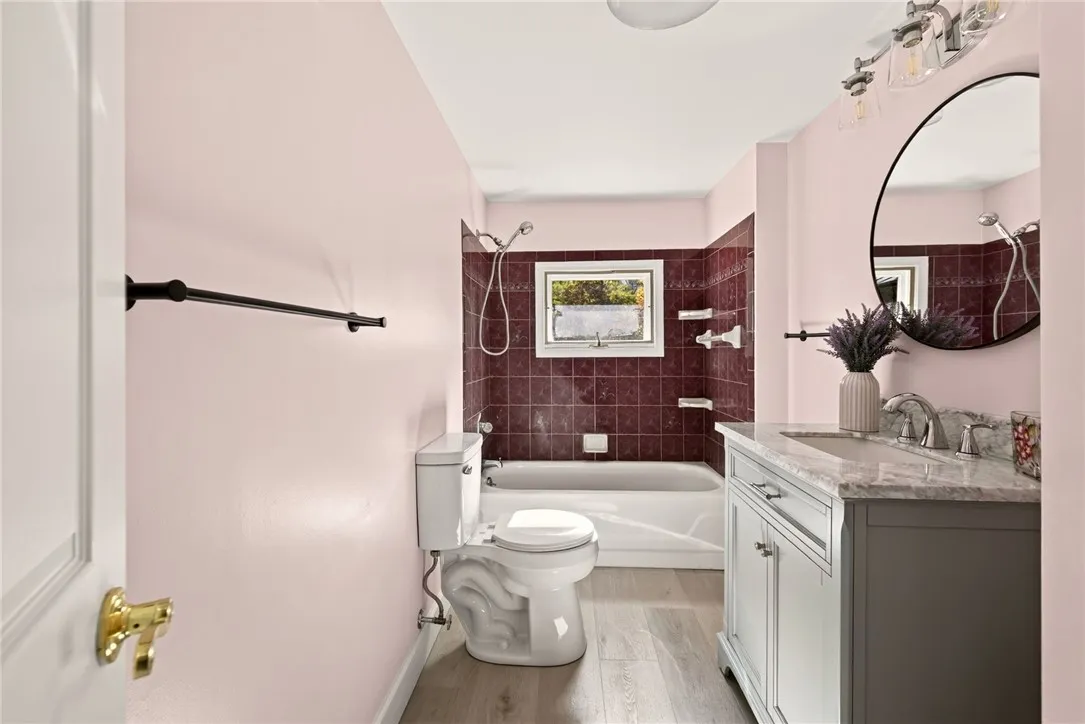 7088 Randall Road, Leroy, New York 14482, Leroy, New York 14482, 2 Bedroom Bedrooms, 6 Room Rooms,1 BathroomBathrooms,Residential,For Sale,7088 Randall Road, Leroy, New York 14482,0,R1725003
